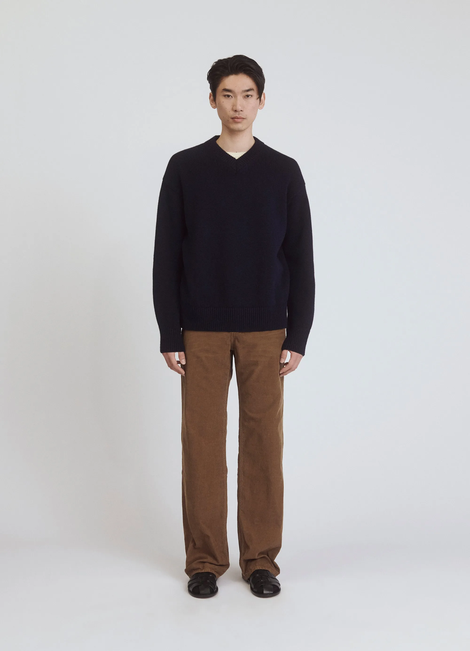 Mens Balla Slouch V-Neck in Dark Navy