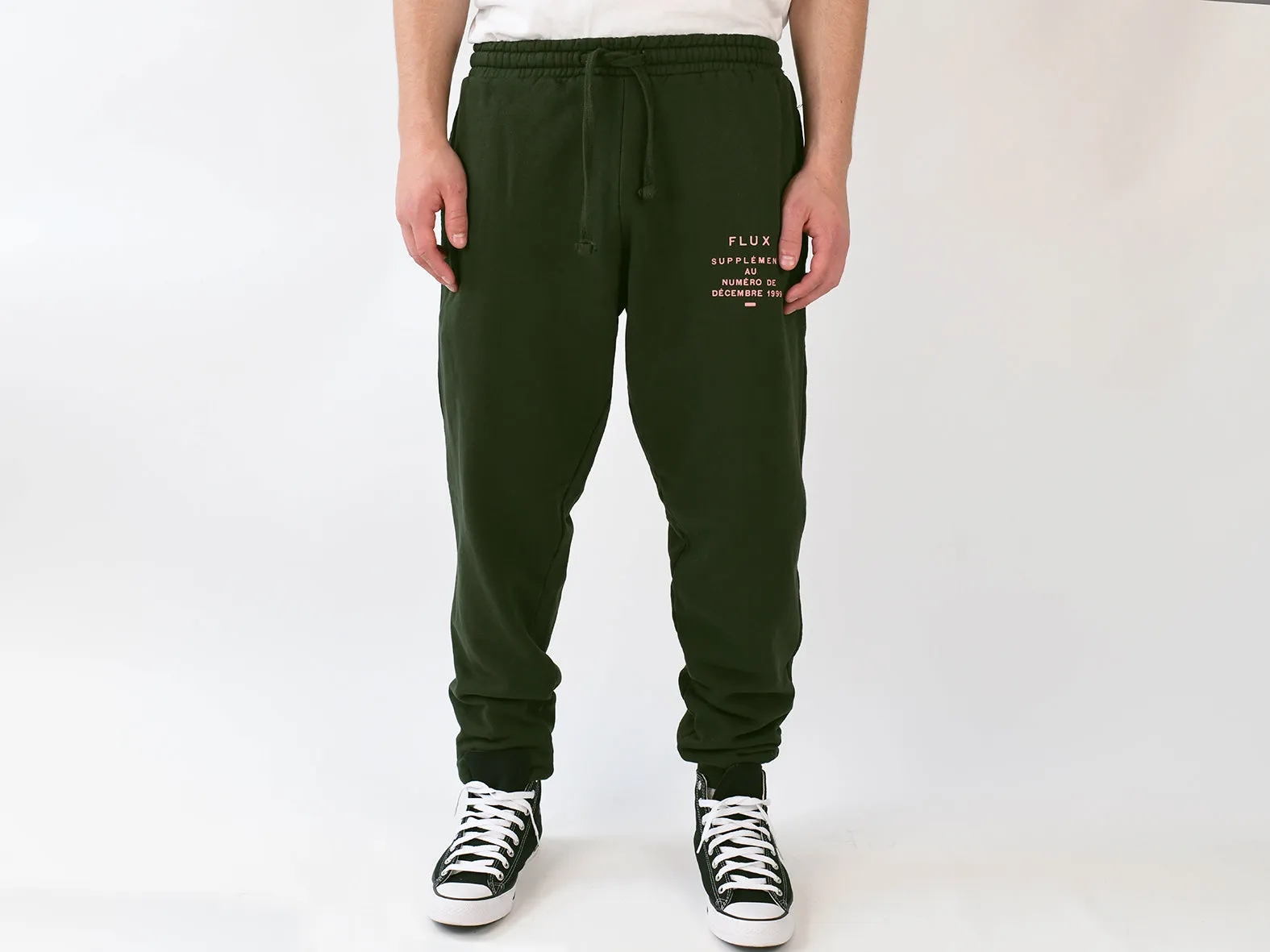 SUPPLEMENT TRACK PANT. HUNTER GREEN