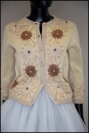 Vintage 1950s Cream Floral Embroidered Wool Cardigan