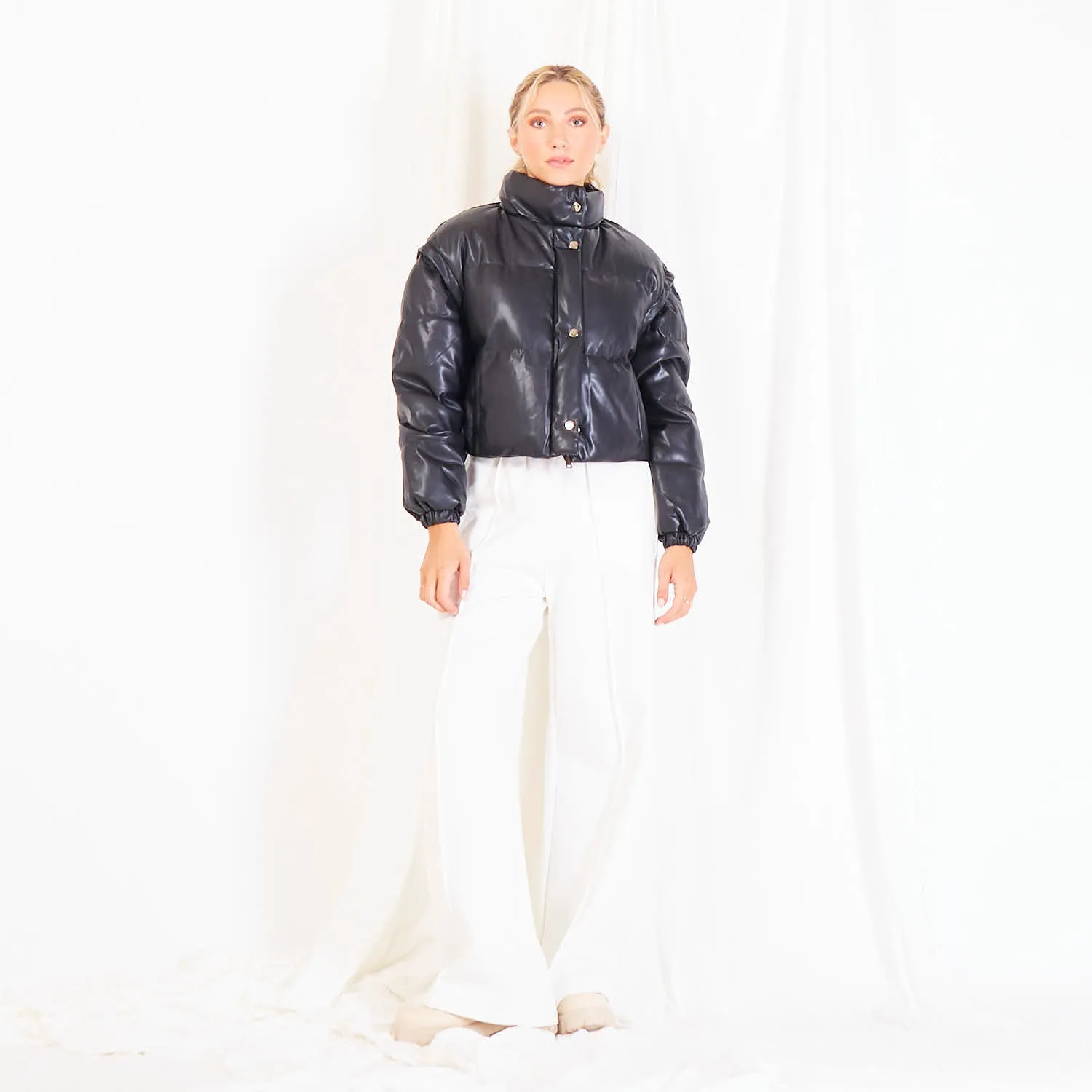 Wholesale padded coat with removable sleeve