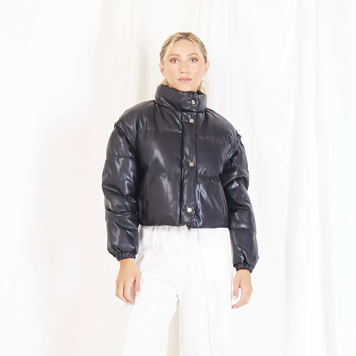 Wholesale padded coat with removable sleeve