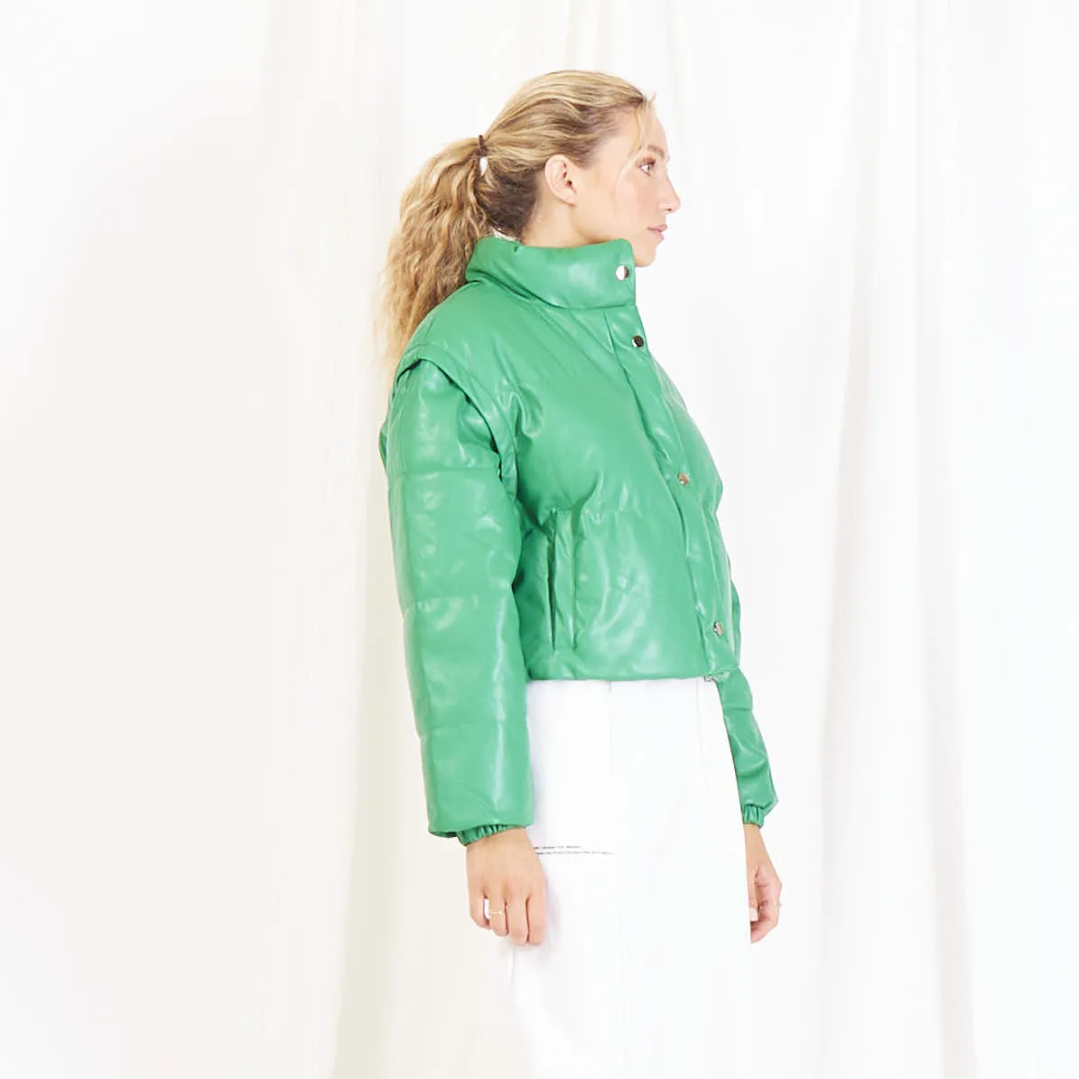 Wholesale padded coat with removable sleeve