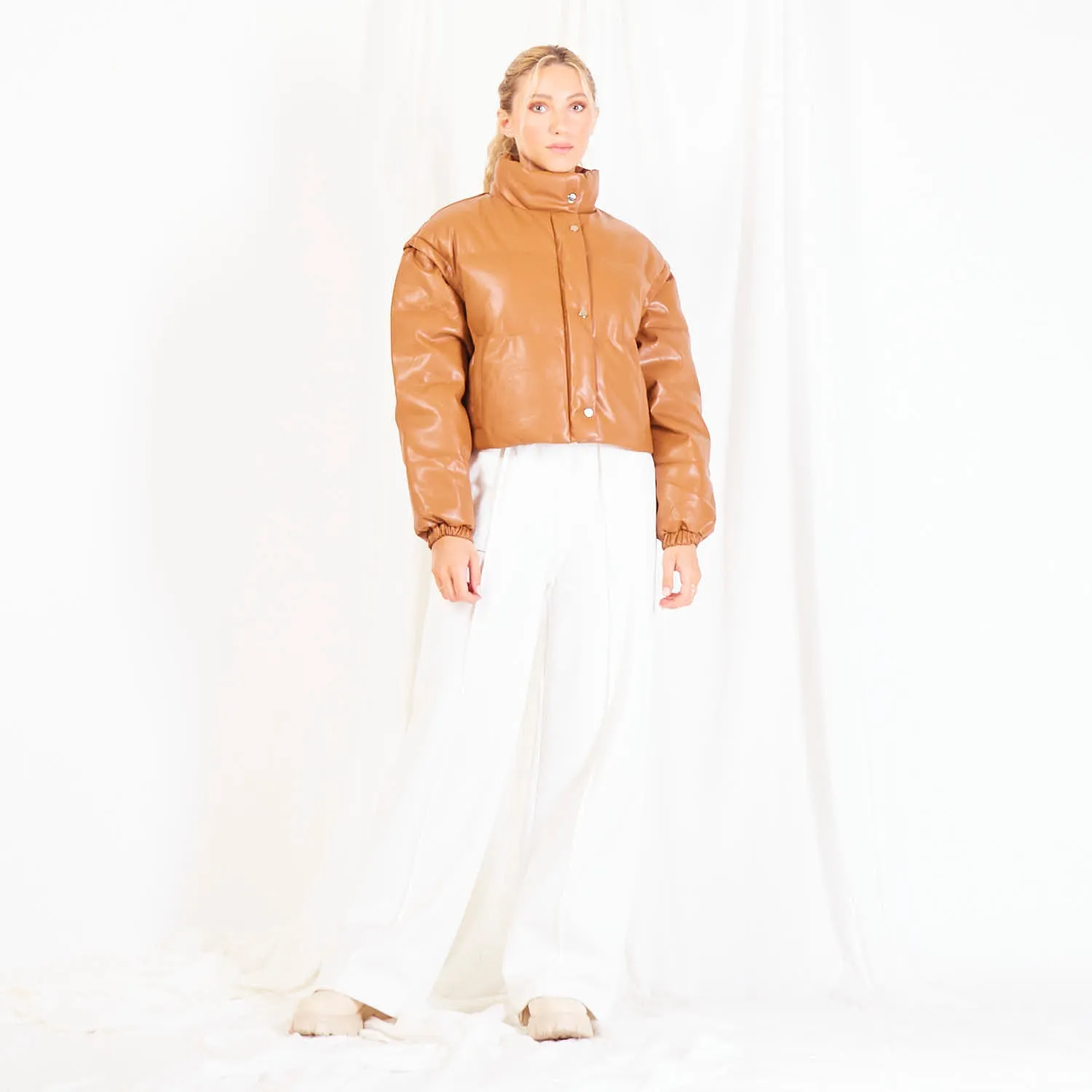 Wholesale padded coat with removable sleeve