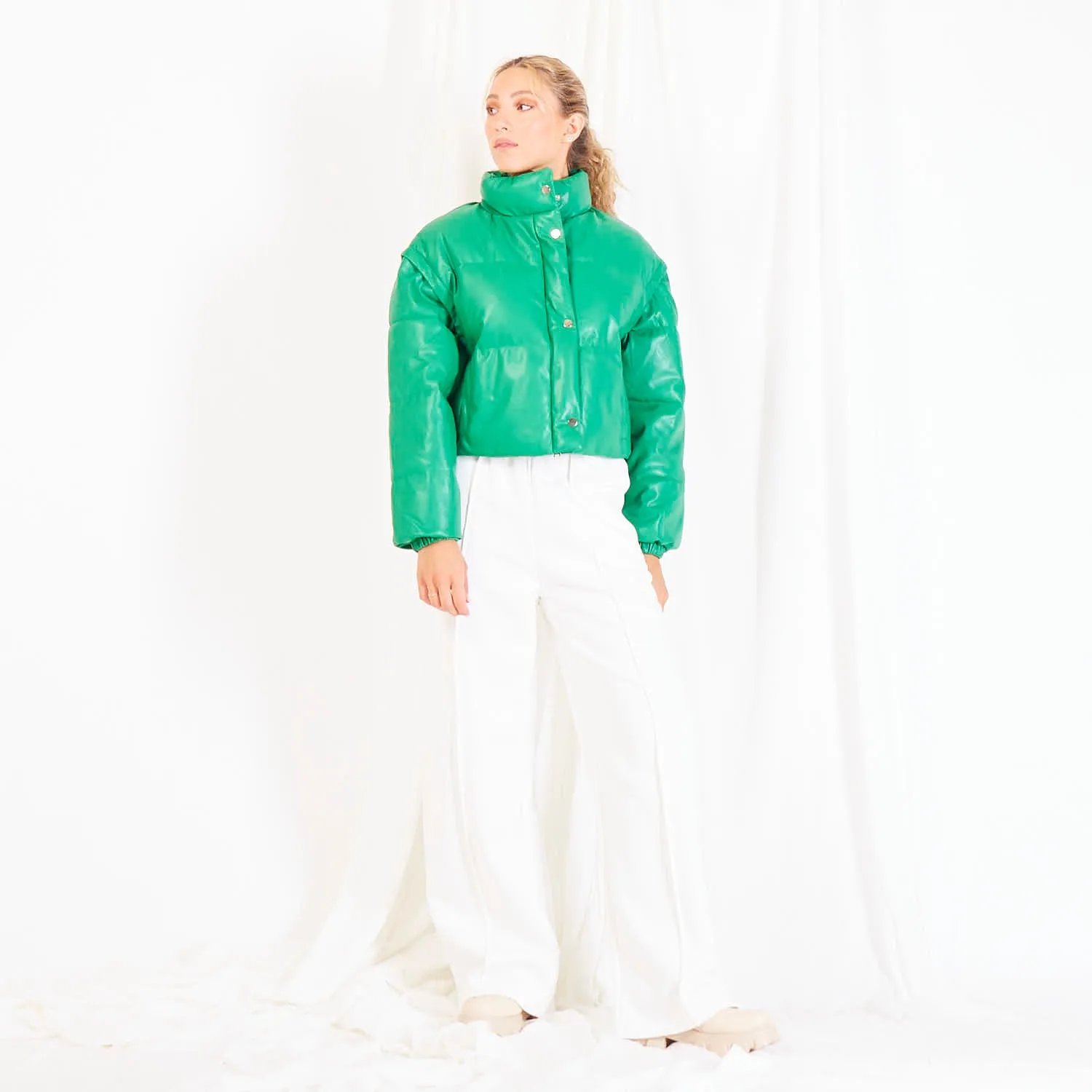 Wholesale padded coat with removable sleeve